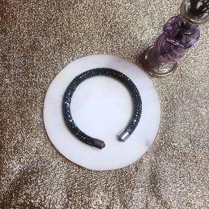 Crystals bangle size M